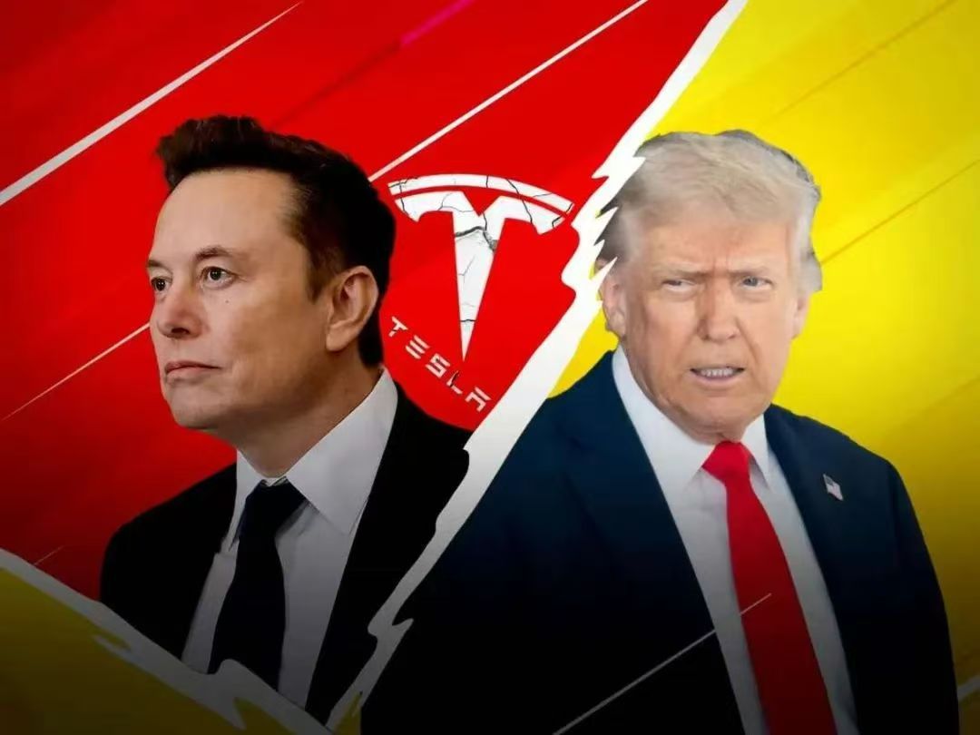 特朗普与马斯克“口水战”升级_iBloomberg
